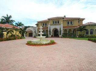 7400 Peppertree Cir, Fort Lauderdale, FL 33314