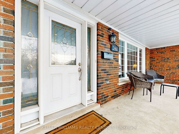 2461 Hensall St E, Mississauga, ON L5A 2T1