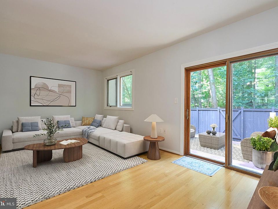 1st image of 2418 Cloudcroft Sq
