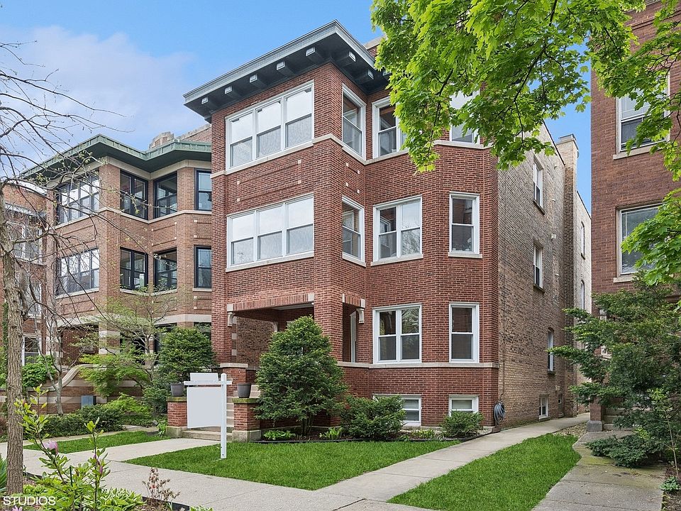 1st image of 1339 W Elmdale Ave #3