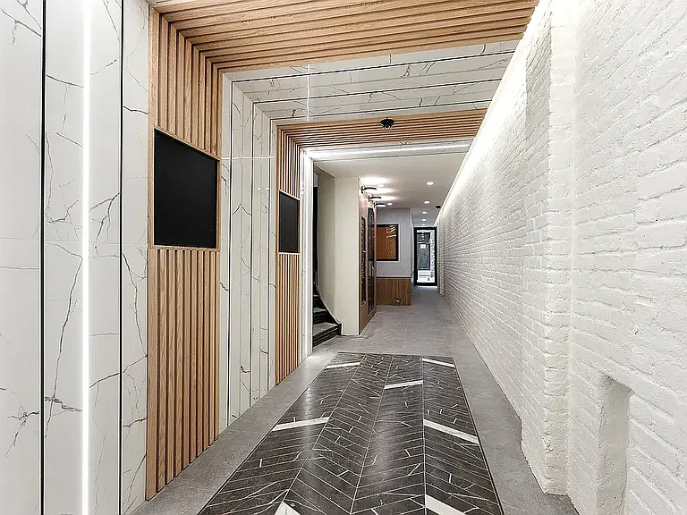 140 Mulberry St #3C — Photo 10