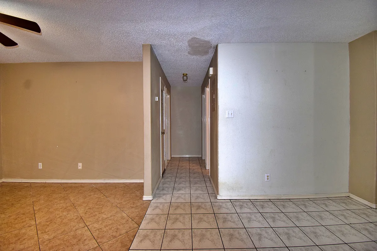 Photo 2 of 149 - 2210 W Elisa Ln - Edinburg, TX Building Photo - 2210 W Elisa Ln