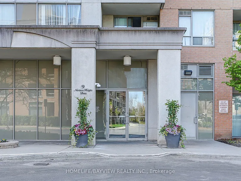 9 Northern Heights Dr #LPH4 — Photo 2