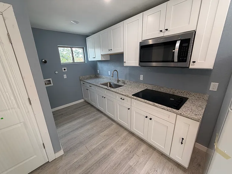 1715 Saltillo St #2 — Photo 3