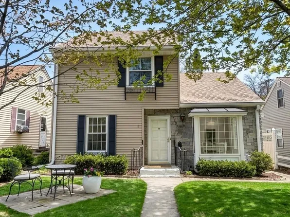 3137 Nevada Ave S, Saint Louis Park, MN 55426