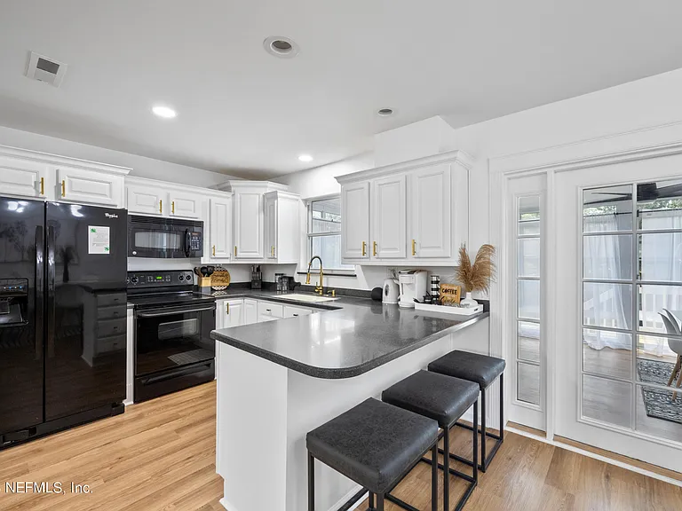 4411 Hartman Rd — Photo 15