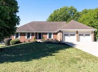 140 Glenclairn Ct, Roswell, GA 30076