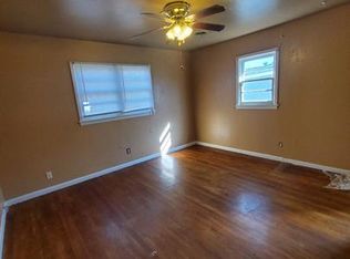 4704 S Fannin St, Amarillo, TX 79110