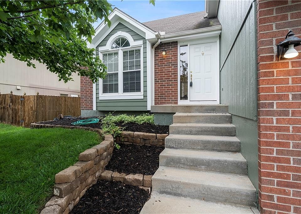 7801 N Nodaway Ave, Kansas City, MO 64152 Zillow