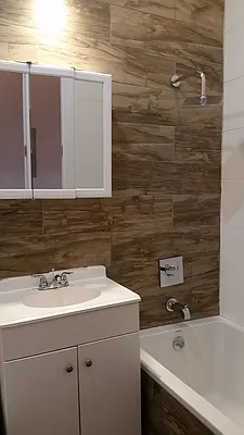 Rented by Signature Property Realty | media 16