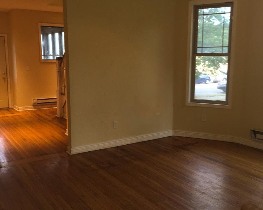 Hard wood floor with bay window