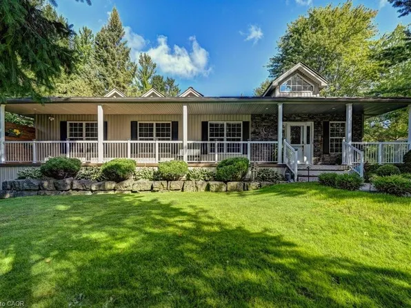 527 River Rd, Cambridge, ON N3C 2B8