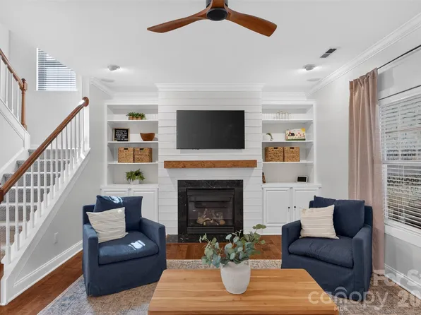1005 Downing Ct, Indian Trail, NC 28079