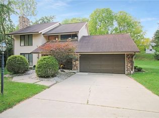 3904 Laurel Oak Cir, Murrysville, PA
