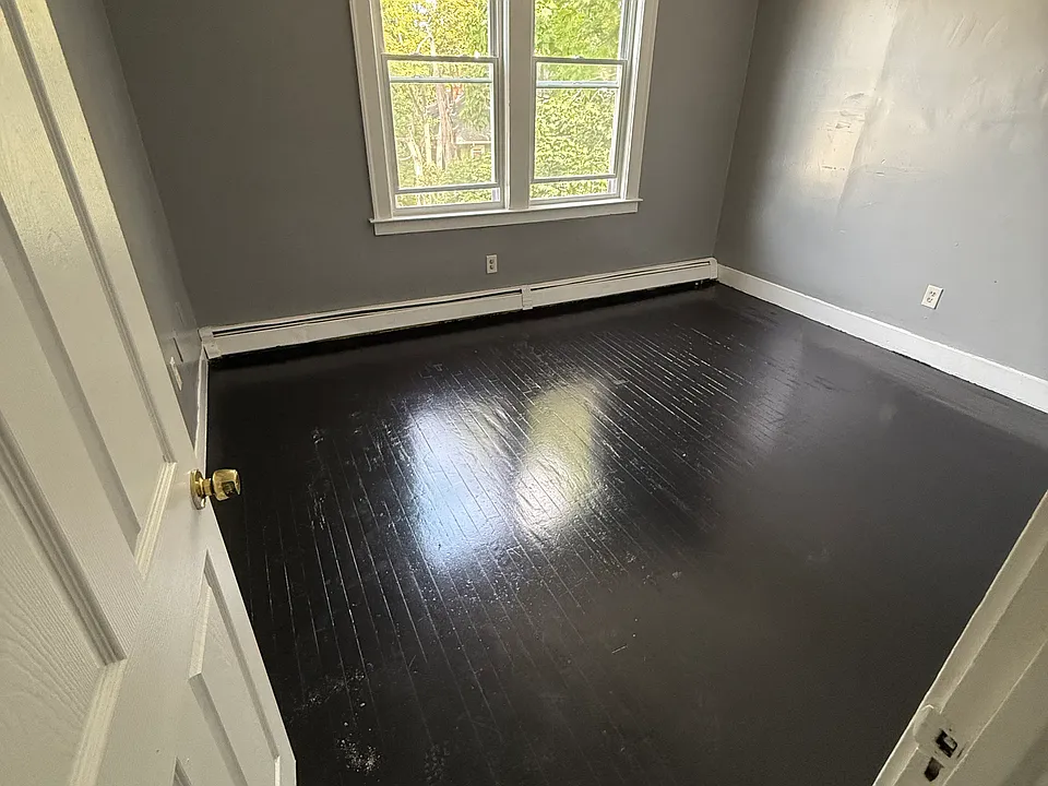 78 Sterling St #3