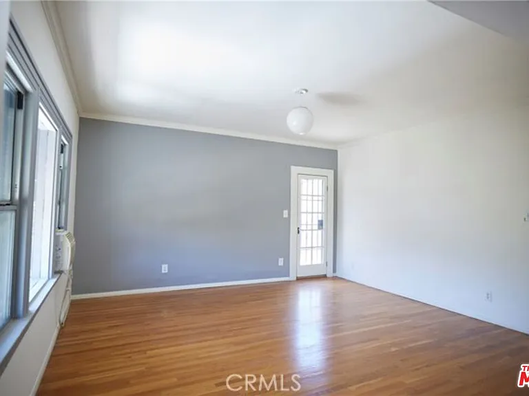 1275 N Wilton Pl #1275B — Photo 11