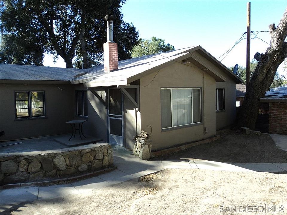 1st image of 2490 Manzanita Trl