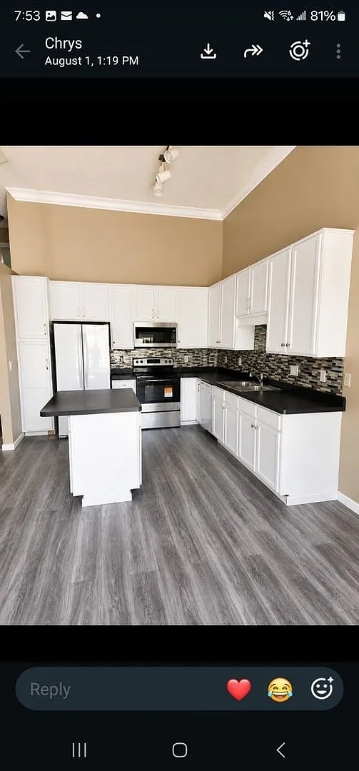 Spacious 3BR Townhome in Inver Grove Heights — Photo 2