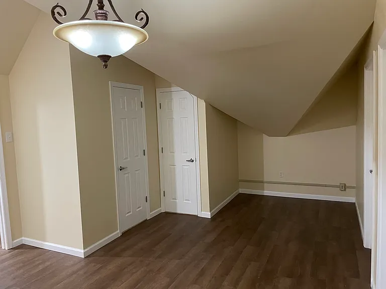 1803 W Main St #2 — Photo 2