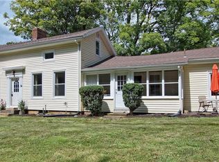 15050 Rock Creek Rd, Chardon, OH 44024