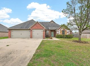 3807 Roundstone Blvd, Bentonville, AR 72713