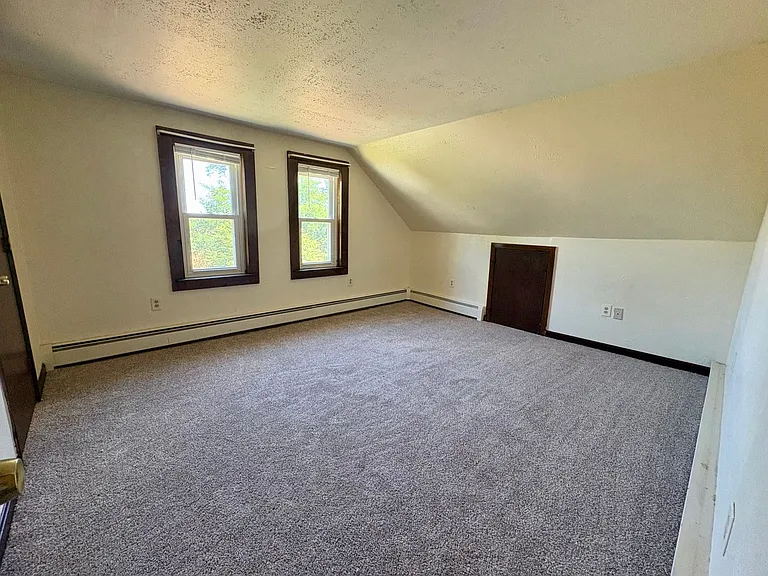 3630 Colebrook Rd — Photo 37