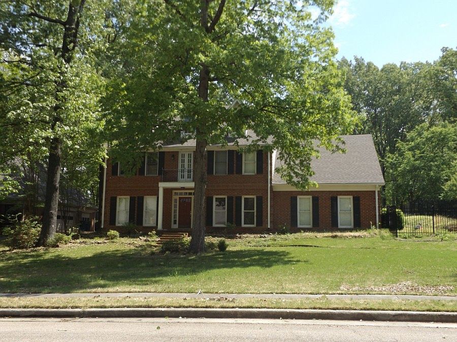 1st image of 2070 Steeplebrook Dr