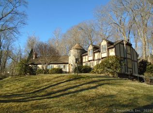 11 Timbercrest Dr, Collinsville, CT 06019