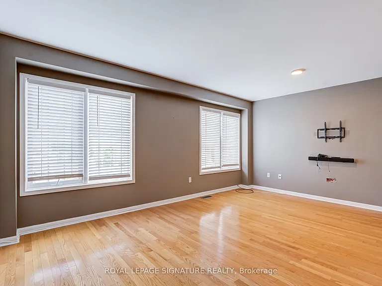 250 Richvale Dr S #3 — Photo 9