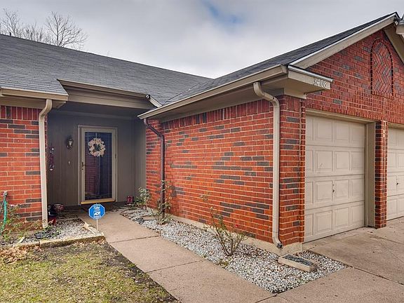 2nd image of 3408 Misty Valley Dr
