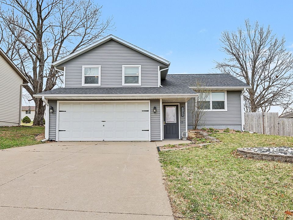 1st image of 1312 N Prairie St