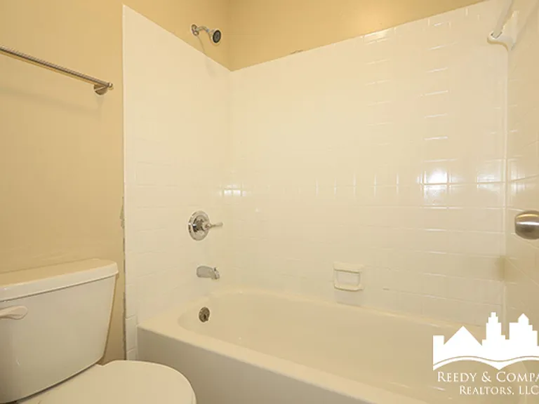 2692 Dromedary Dr — Photo 16