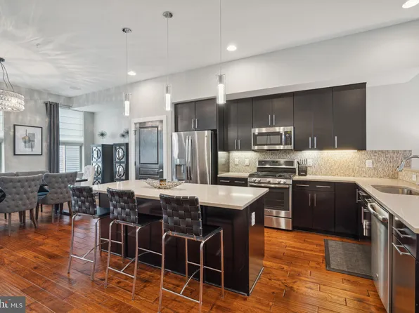 1430 S 4th St, Philadelphia, PA 19147
