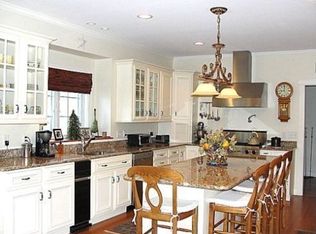 83 Oak Ridge Rd, Kennebunkport, ME 04046