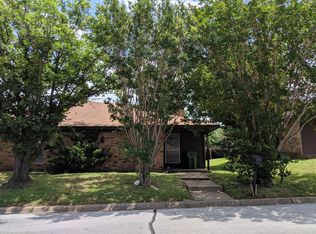 2225 Roman Ct, Arlington, TX 76013