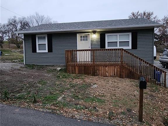 2nd image of 503 E Corrine St