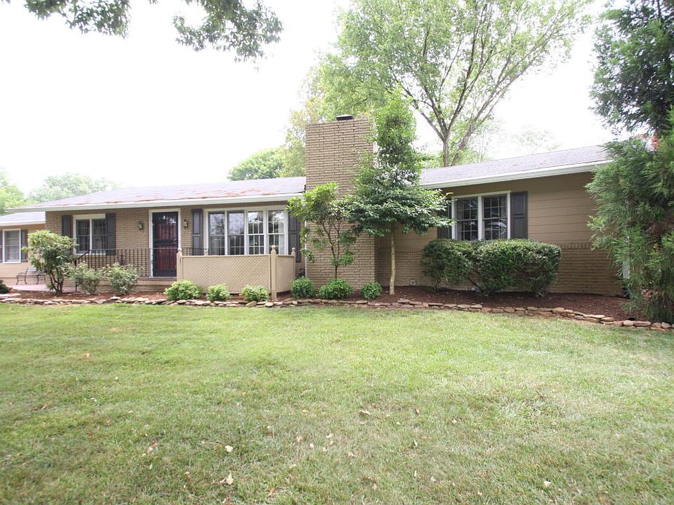 1st image of 6912 Stockton Dr