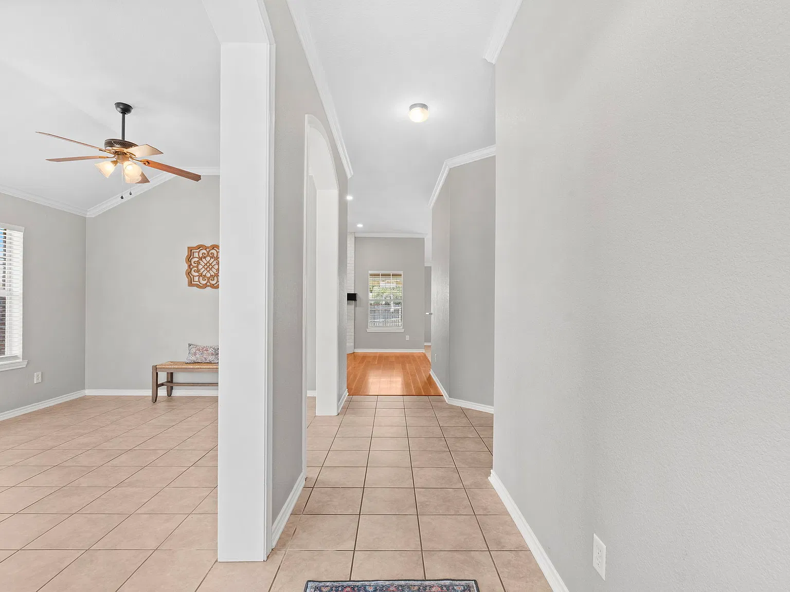 4 bed, 2074 sqft, $1,950 — Photo 3