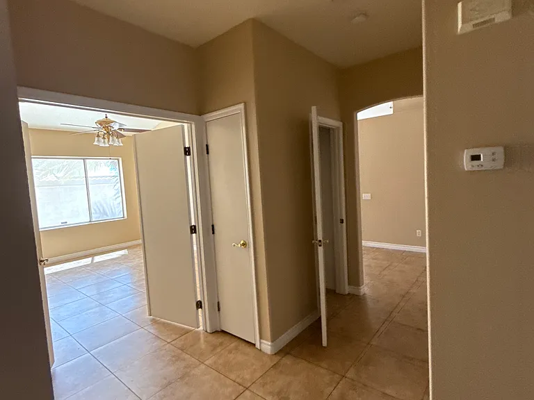 Dusty Cowboy Cir — Photo 26