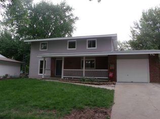 7730 Starr St, Lincoln, NE 68505