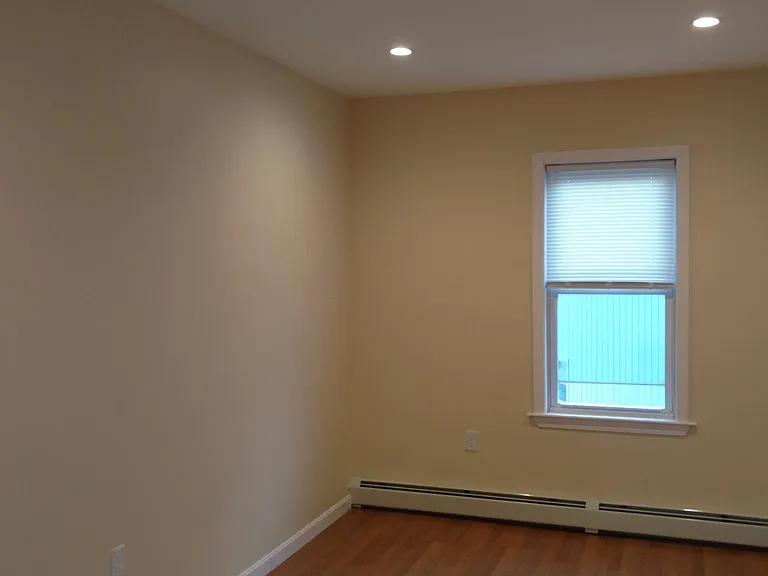 347 Geneva Ave #2 — Photo 5