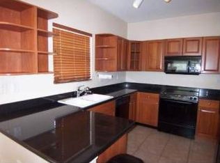 1050 Redwood St, Hollywood, FL 33019