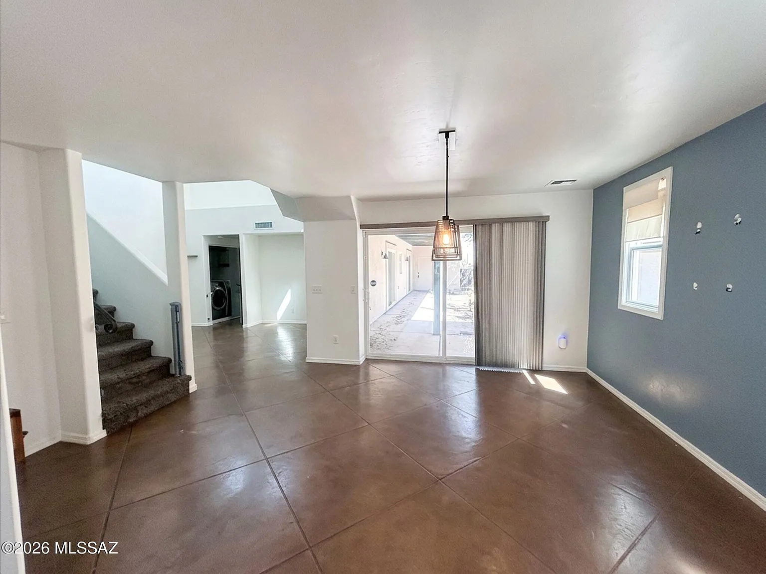 4 bed, 3.0 bath, 1815 sqft, $2,350 — Photo 2
