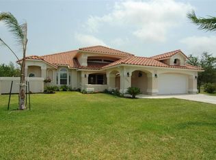 2321 Lawrence Rd, Kemah, TX 77565