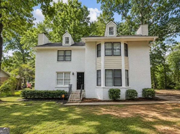 2611 Golfview Ter SE, Conyers, GA 30013