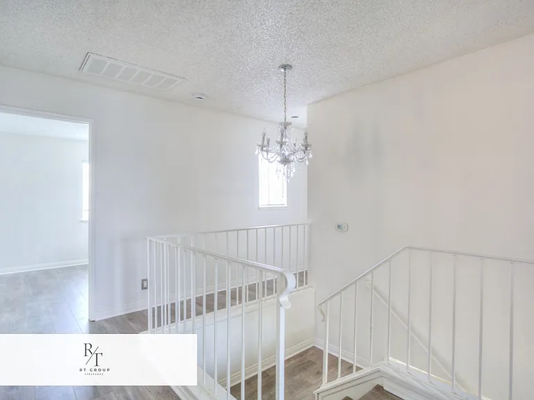 13006 Parkview Dr — Photo 28