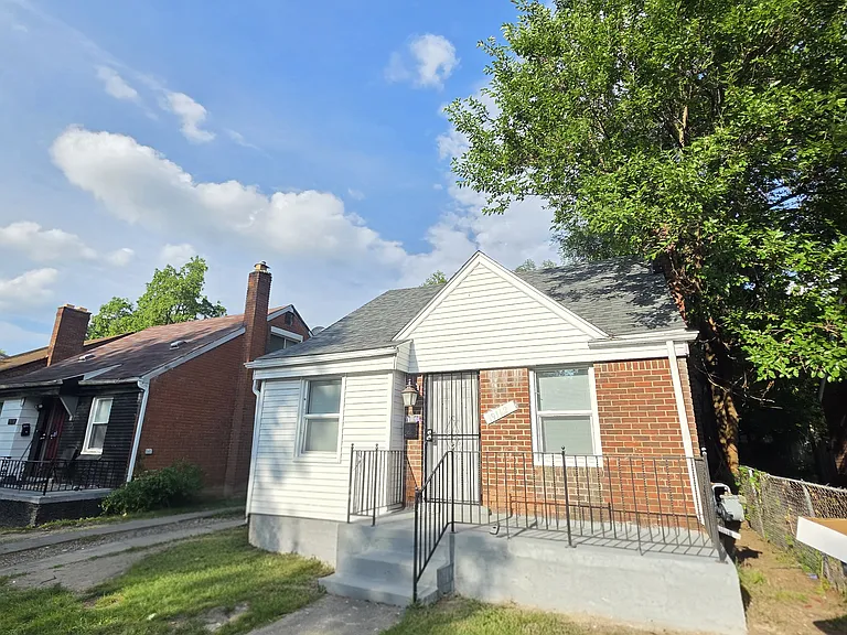 19162 Saint Marys St — Photo 39