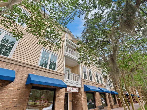 280 Seven Farms Dr Unit 302, Daniel Island, SC 29492