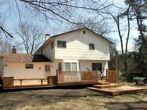 2nd image of 19 Dexter Ct