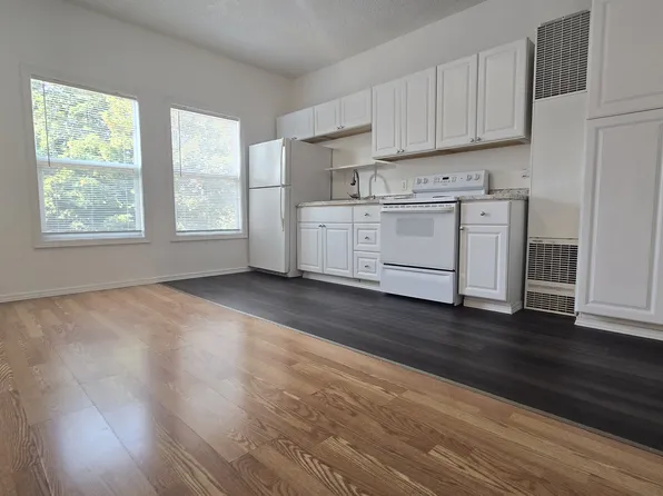 3621 SE Division St, Portland, OR 97202